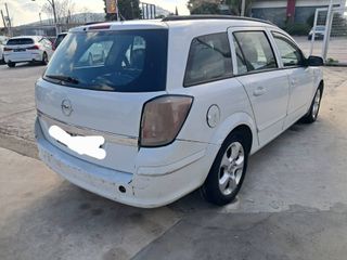 Opel Astra 2005 STATION WAGON-thumb-1