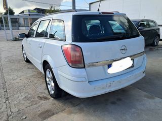 Opel Astra 2005 STATION WAGON-thumb-3