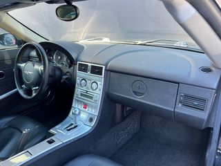 Chrysler Crossfire 2004-thumb-18