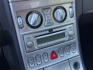 Chrysler Crossfire 2004-thumb-21