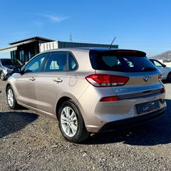 Hyundai i 30 2018 Book service!-thumb-5