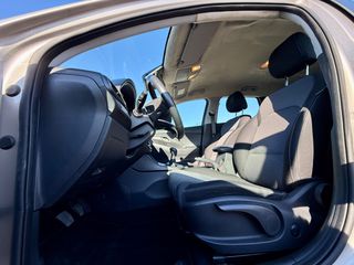 Hyundai i 30 2018 Book service!-thumb-12