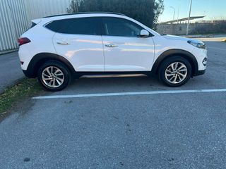 Hyundai Tucson 2015 1.7 CRDi Tecno BlueDrive 2WD FULL EXTRA PANORAMA ΠΡΟΣΦΟΡΑ-thumb-3