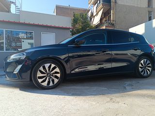 Ford Focus 2020-thumb-4