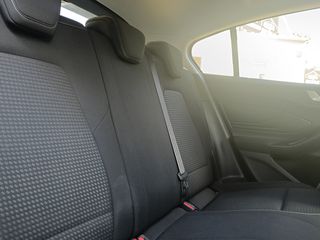 Ford Focus 2020-thumb-12