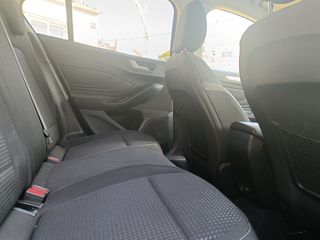 Ford Focus 2020-thumb-13