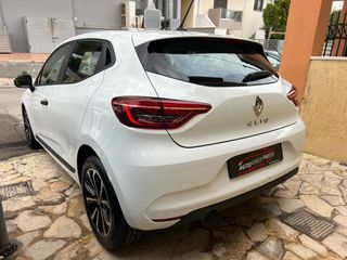 Renault Clio 2022-thumb-2