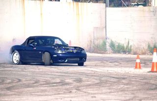 Mazda MX-5 2001 NBFL turbo 1.6-thumb-2
