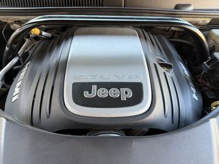 Jeep Grand Cherokee 2005 5.7 HEMI LIMITED EDITION