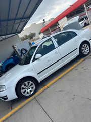 Skoda Superb 2007 2.0 l tdi