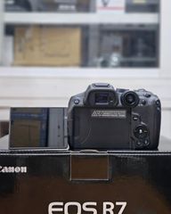 Canon EOS R7 M-Camera + 18-45mm Lens-thumb-1