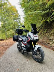 Honda X-ADV 2017 HRC Colors-thumb-2