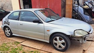 Ανταλλακτικά από Honda Civic Ek 99-00 Hatchback D14z2.