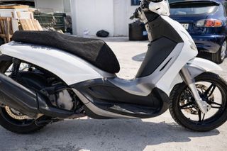 Piaggio Beverly 350 2018 ABS/ASR-thumb-2