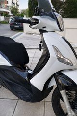 Piaggio Beverly 350 2018 ABS/ASR-thumb-8