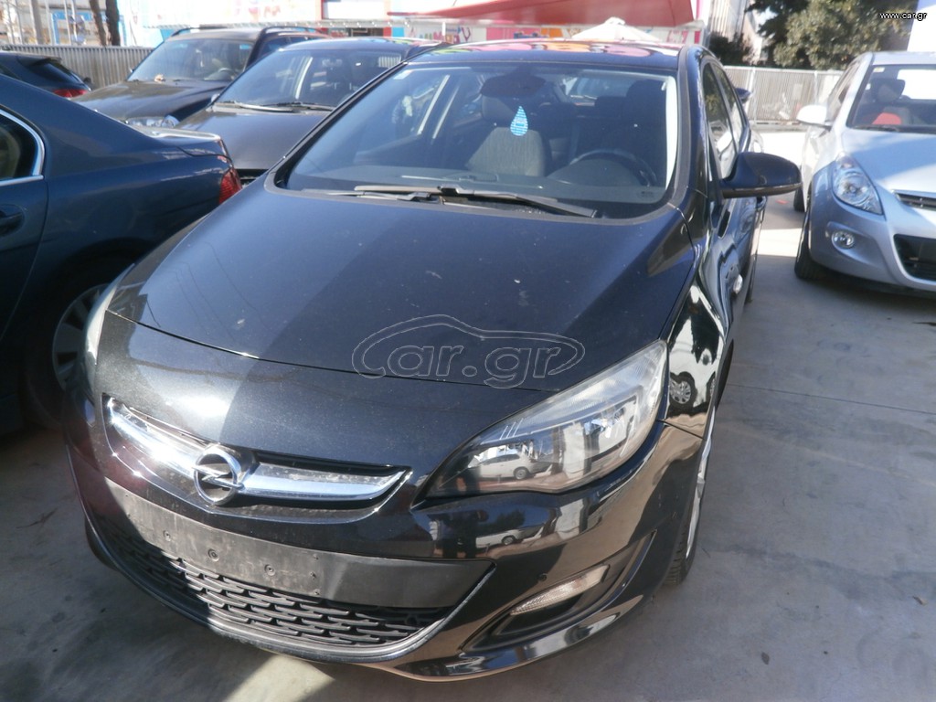 Opel Astra 2015