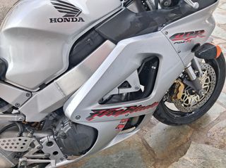 Honda CBR 929RR Fireblade 2001 RR-thumb-9