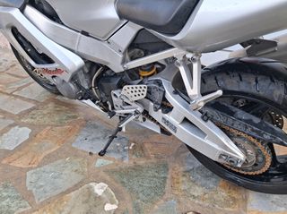 Honda CBR 929RR Fireblade 2001 RR-thumb-10