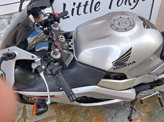 Honda CBR 929RR Fireblade 2001 RR-thumb-11