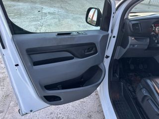 Κλούβα Toyota 2020 proace-thumb-11
