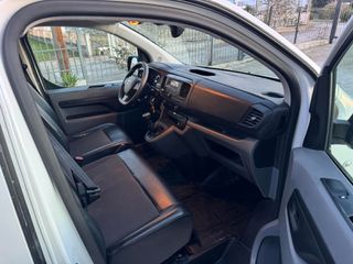 Toyota Proace 2020-thumb-12