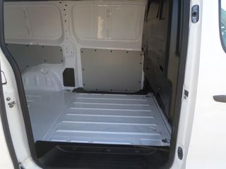 Κλούβα Opel 2020 VIVARO-thumb-10