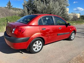 Kia Rio 2006