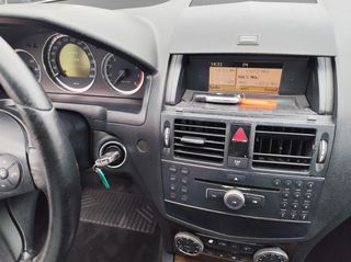 Mercedes-Benz C 200 2009 C200 KOMPRESSOR-thumb-2