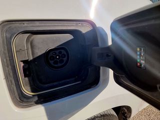 Bmw i3 2015 62 ah REX (RANGE EXTENDER)-thumb-22