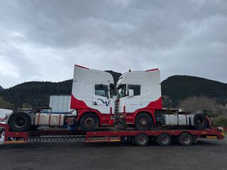 Scania 2001 164 L 480-thumb-5