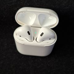 AirPods. ΓΝΉΣΙΟ! Ακουστικά με bluetooth!