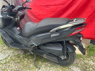 Kymco X-Town 300i 2016-thumb-8