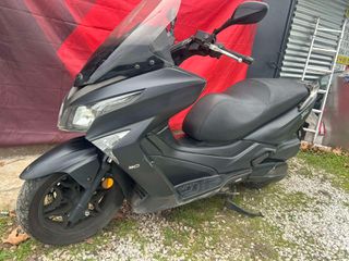 Kymco X-Town 300i 2016-thumb-3