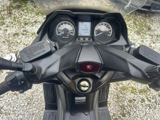 Kymco X-Town 300i 2016-thumb-10