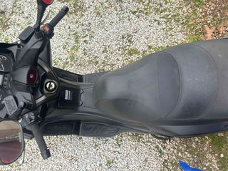 Kymco X-Town 300i 2016-thumb-11