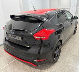 Ford Focus 2015 ST-LINE-thumb-4