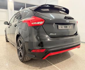 Ford Focus 2015 ST-LINE-thumb-6
