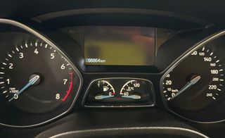 Ford Focus 2015 ST-LINE-thumb-15