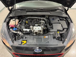Ford Focus 2015 ST-LINE-thumb-23