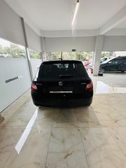 Skoda Fabia 2017 Black Edition-thumb-2