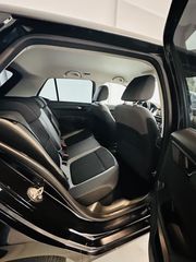 Skoda Fabia 2017 Black Edition-thumb-10