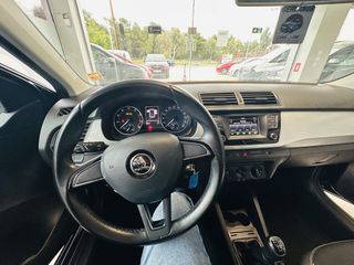 Skoda Fabia 2017 Black Edition-thumb-14