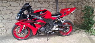 Honda CBR 1000RR 2006 FIREBLADE-thumb-5