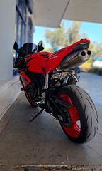 Honda CBR 1000RR 2006 FIREBLADE-thumb-6