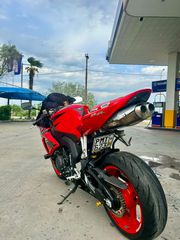 Honda CBR 1000RR 2006 FIREBLADE-thumb-10