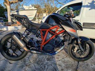 KTM 1290 Super Duke R 2015