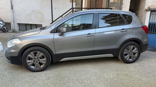 Suzuki SX4 S-Cross 2015 4x4 Automatic Panorama leather seats Keyless