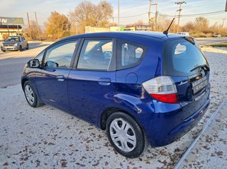 Honda Jazz 2010-thumb-10