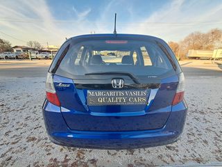 Honda Jazz 2010-thumb-12