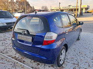 Honda Jazz 2010-thumb-13
